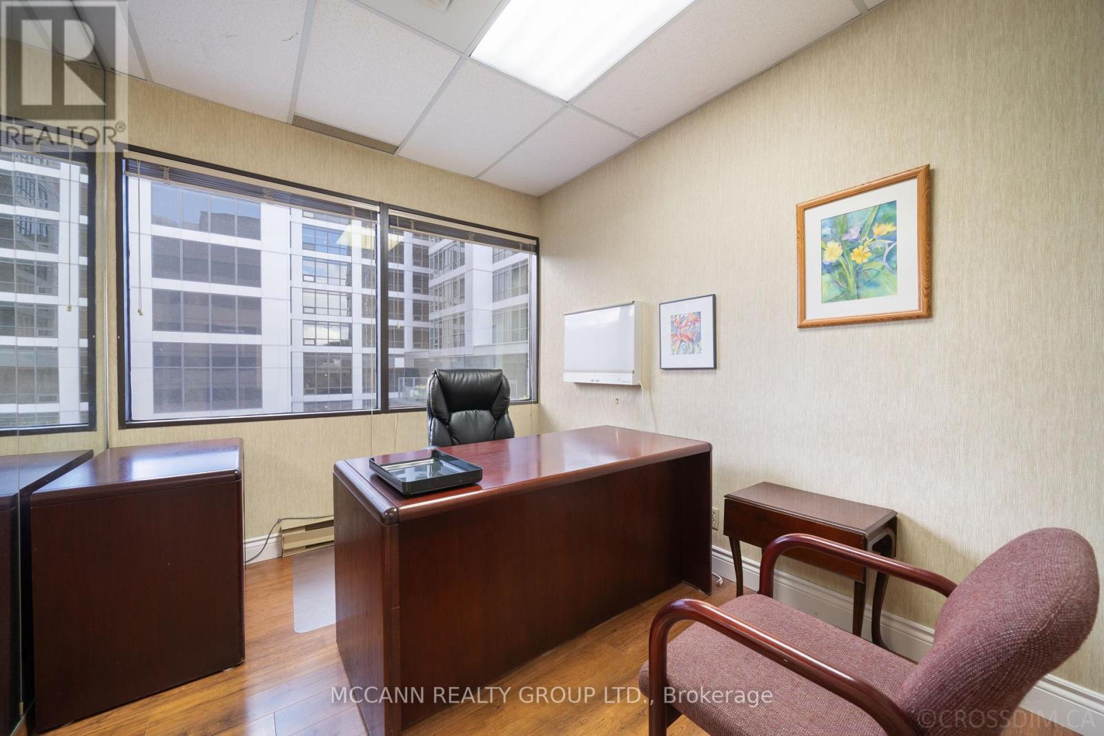 502 - 600 Sherbourne Street Property Photo 11