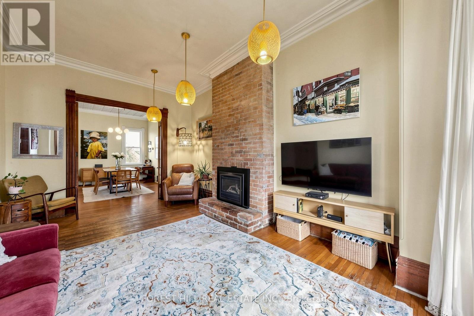 58 Nassau Street Property Photo 2