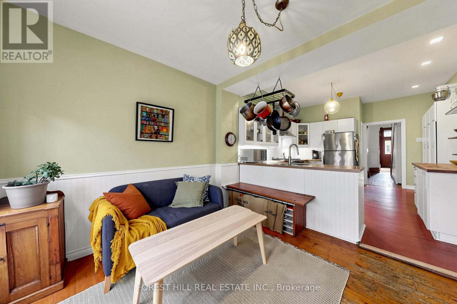 58 Nassau Street Property Photo 14