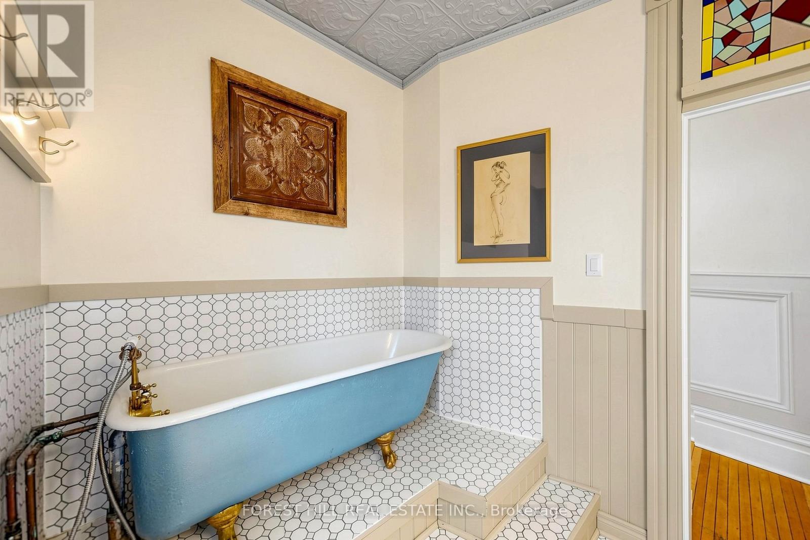 58 Nassau Street Property Photo 25