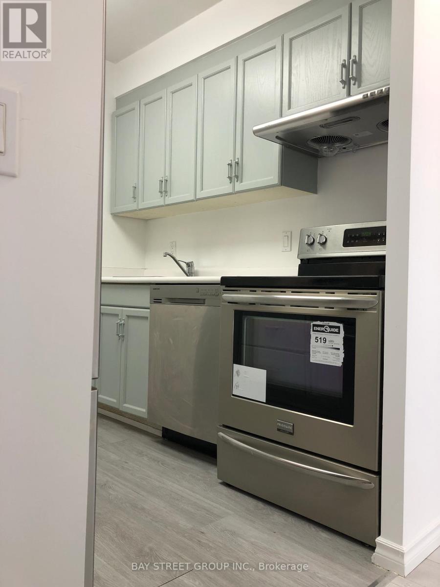 308 - 284 Bloor Street W Property Photo 14