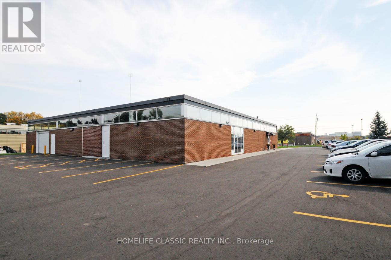 2 - 64 Prince Andrew Place Property Photo 13
