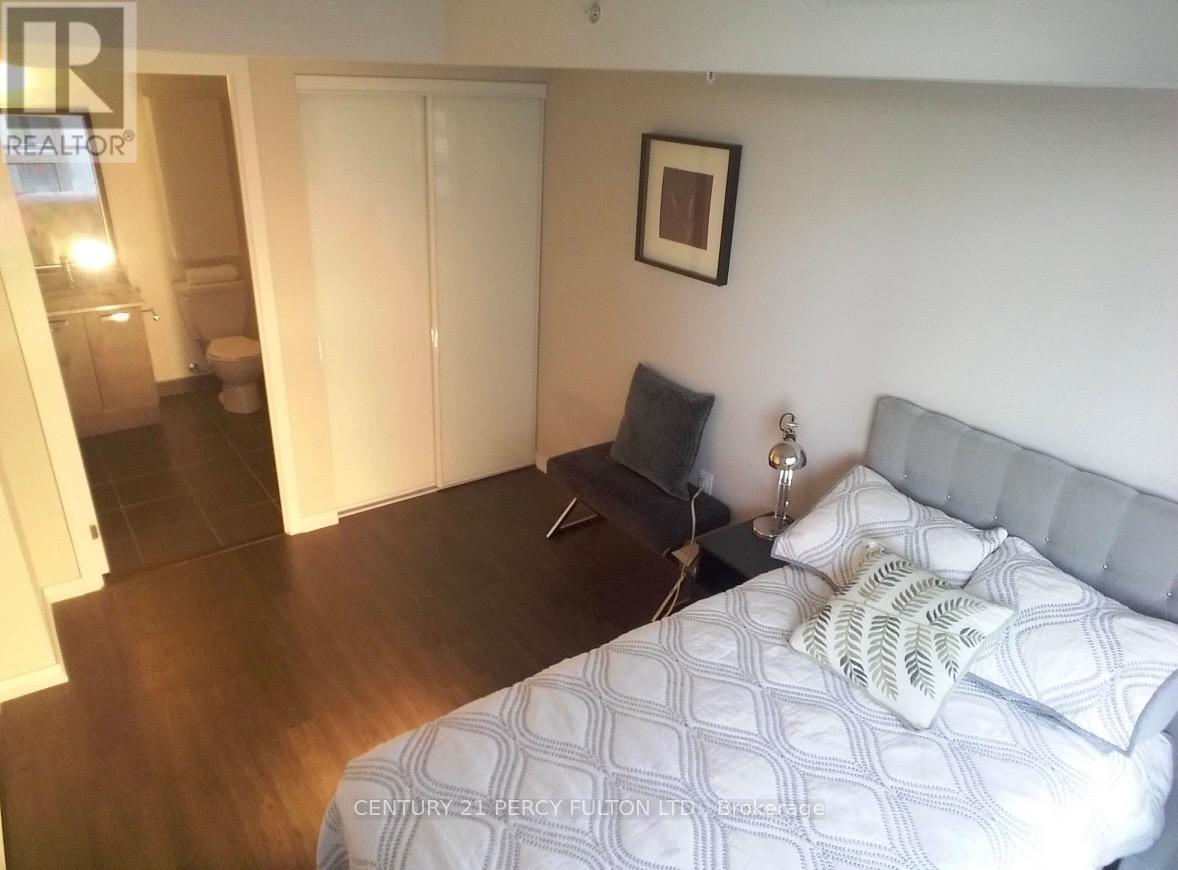 1816 - 36 Lisgar Street Property Photo 9
