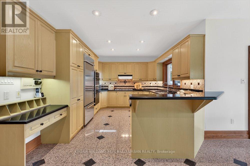 162 Codsell Avenue Property Photo 15
