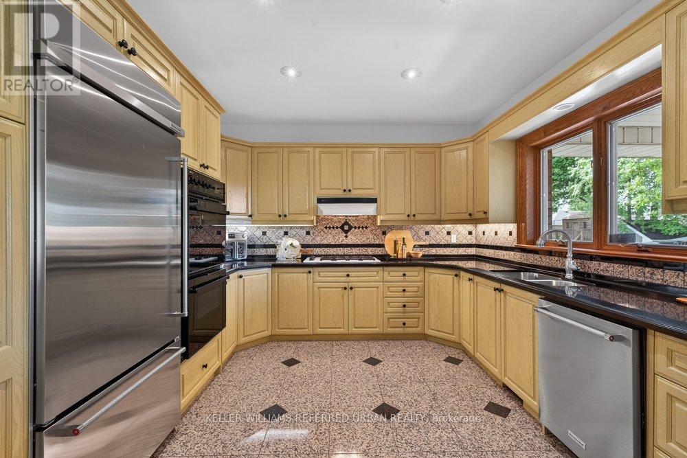 162 Codsell Avenue Property Photo 16