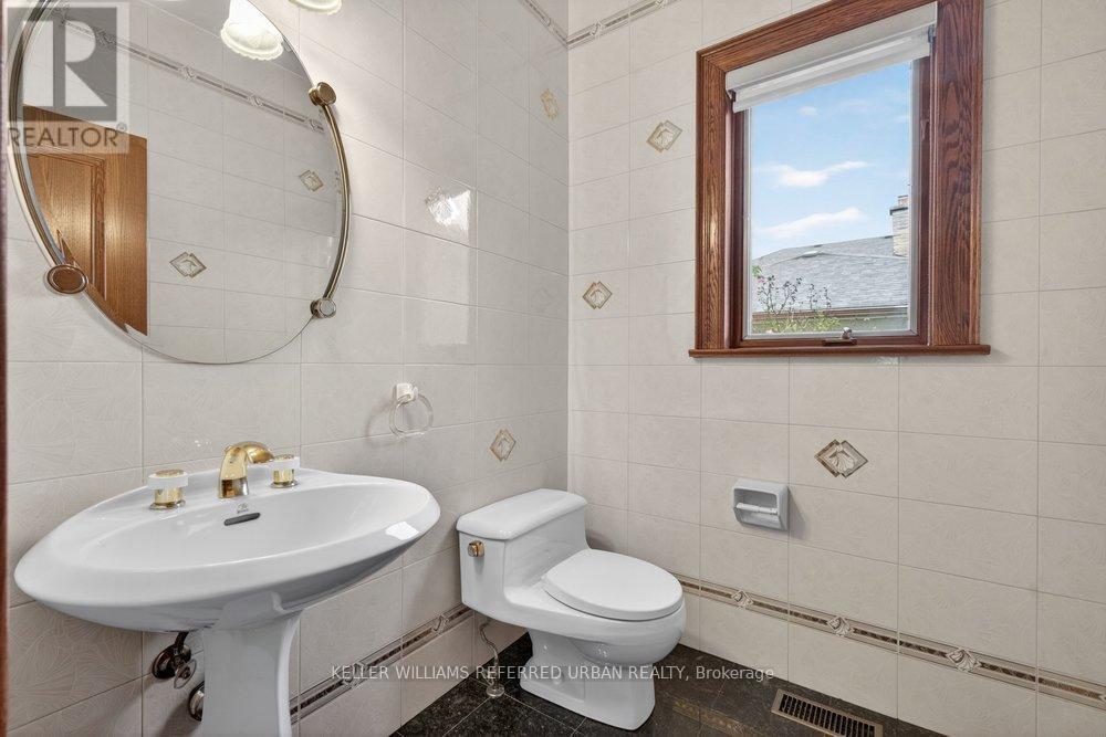 162 Codsell Avenue Property Photo 20