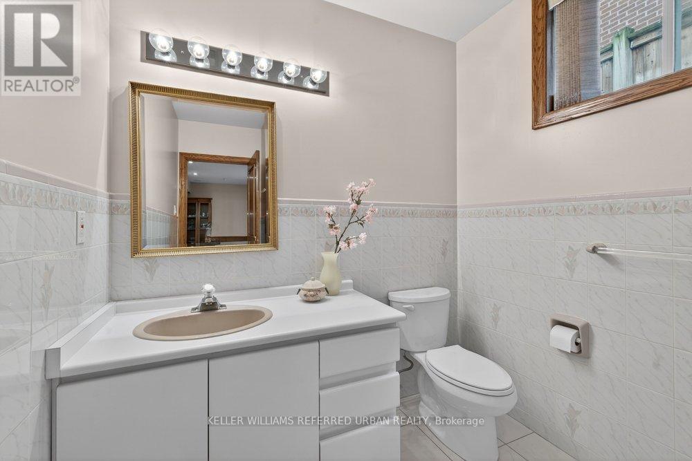 162 Codsell Avenue Property Photo 39