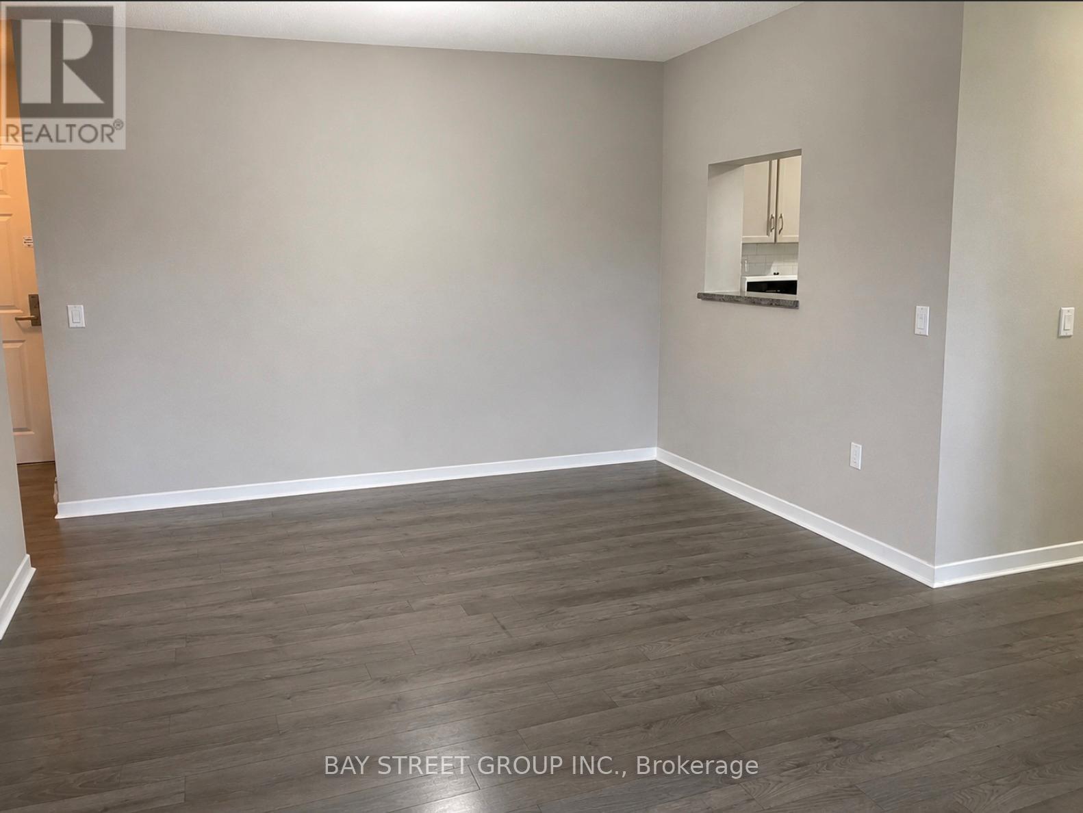 902 - 284 Bloor Street W Property Photo 2