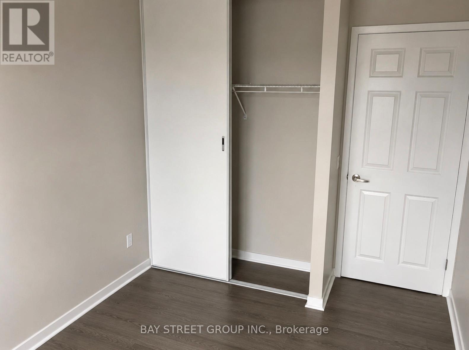 902 - 284 Bloor Street W Property Photo 20