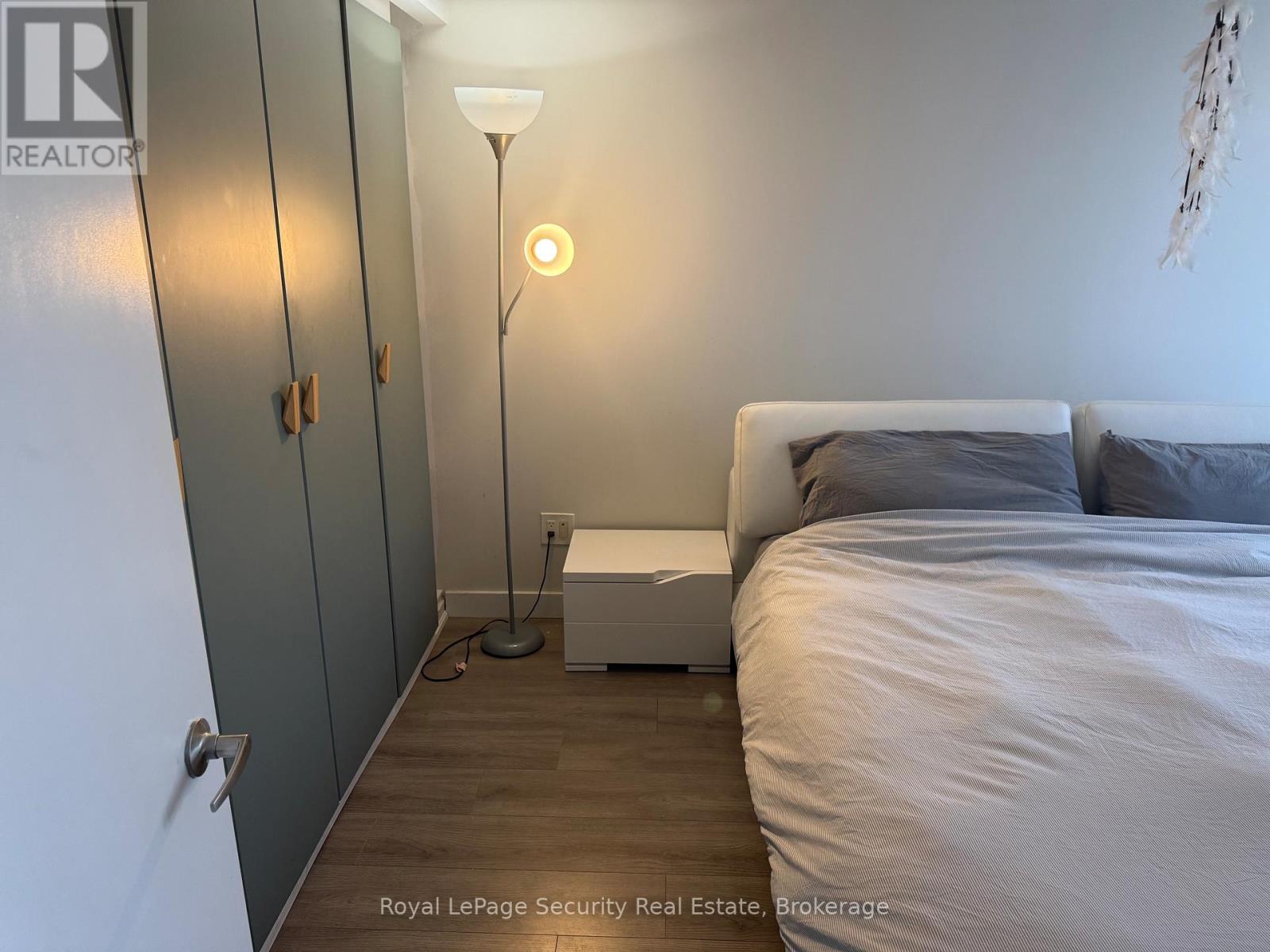 310 - 801 Sheppard Avenue Property Photo 9