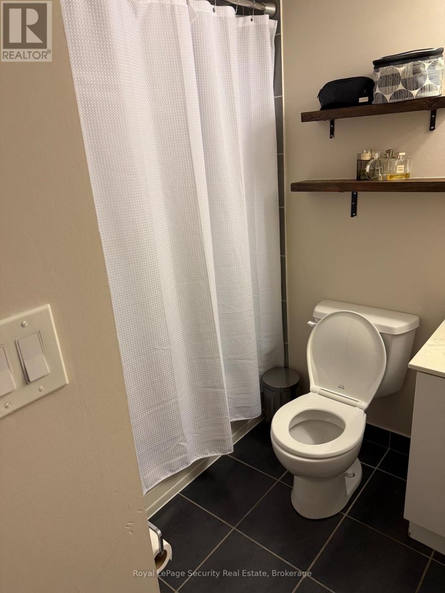 310 - 801 Sheppard Avenue Property Photo 11
