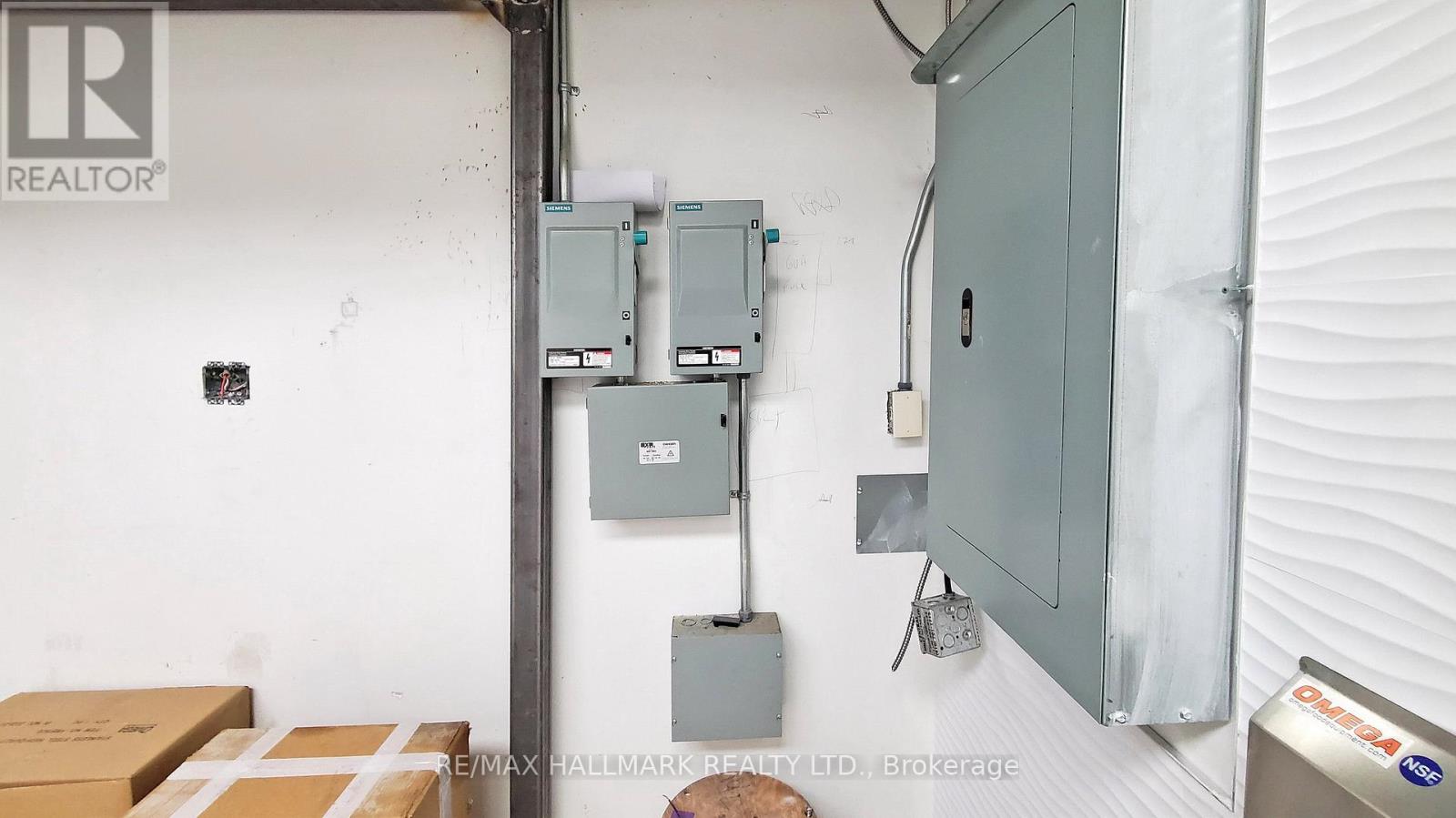 49 - 384 Yonge Street Property Photo 22