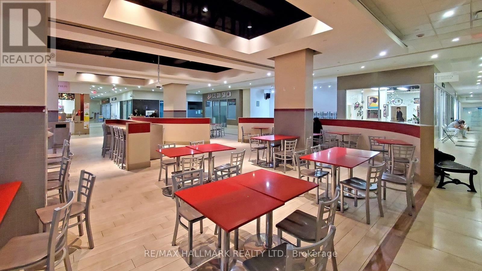 49 - 384 Yonge Street Property Photo 23