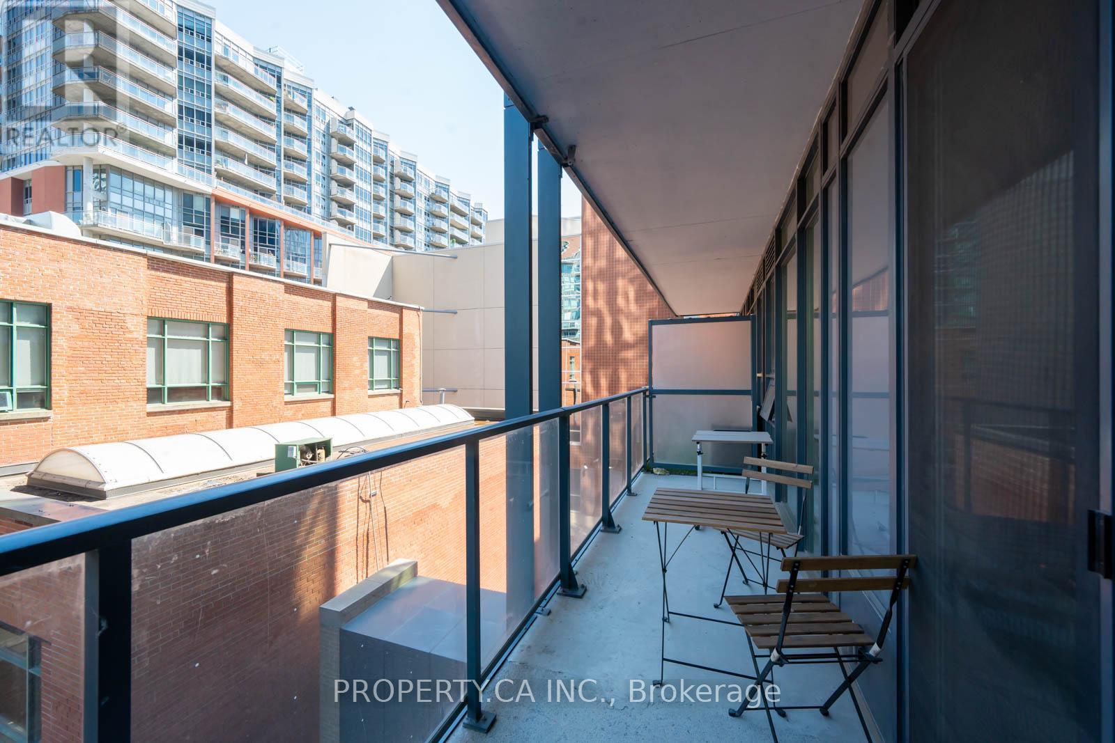 105 George Street #303 Property Photo 7