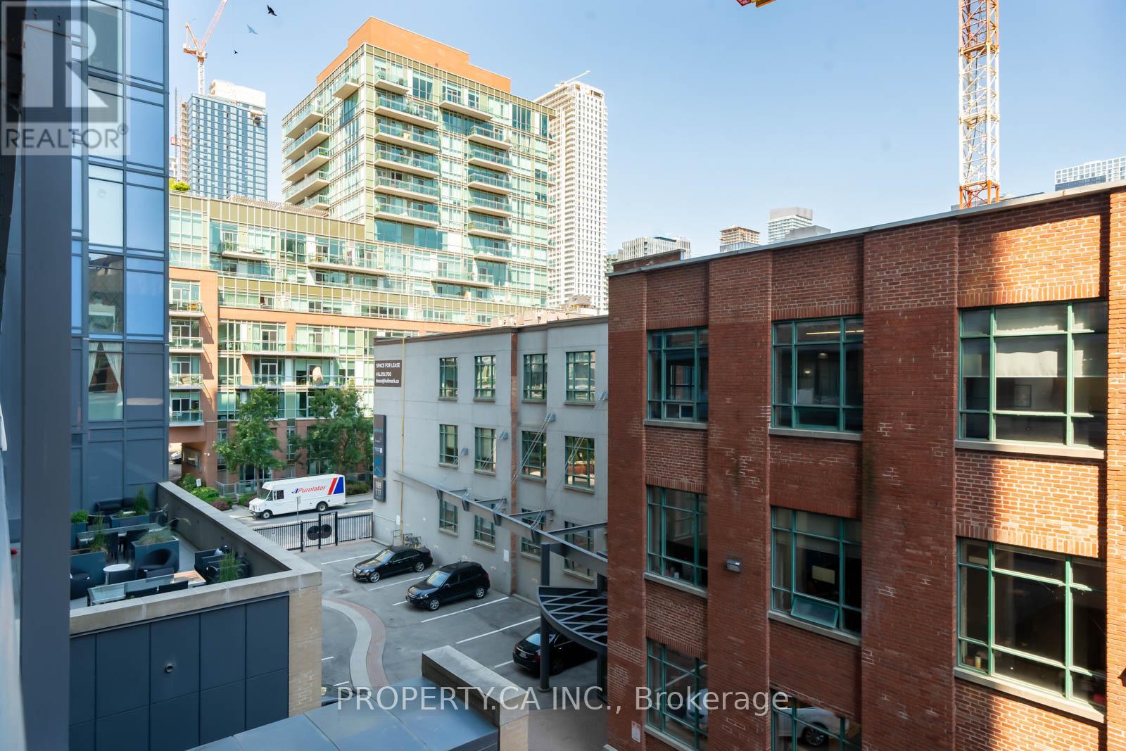 105 George Street #303 Property Photo 8