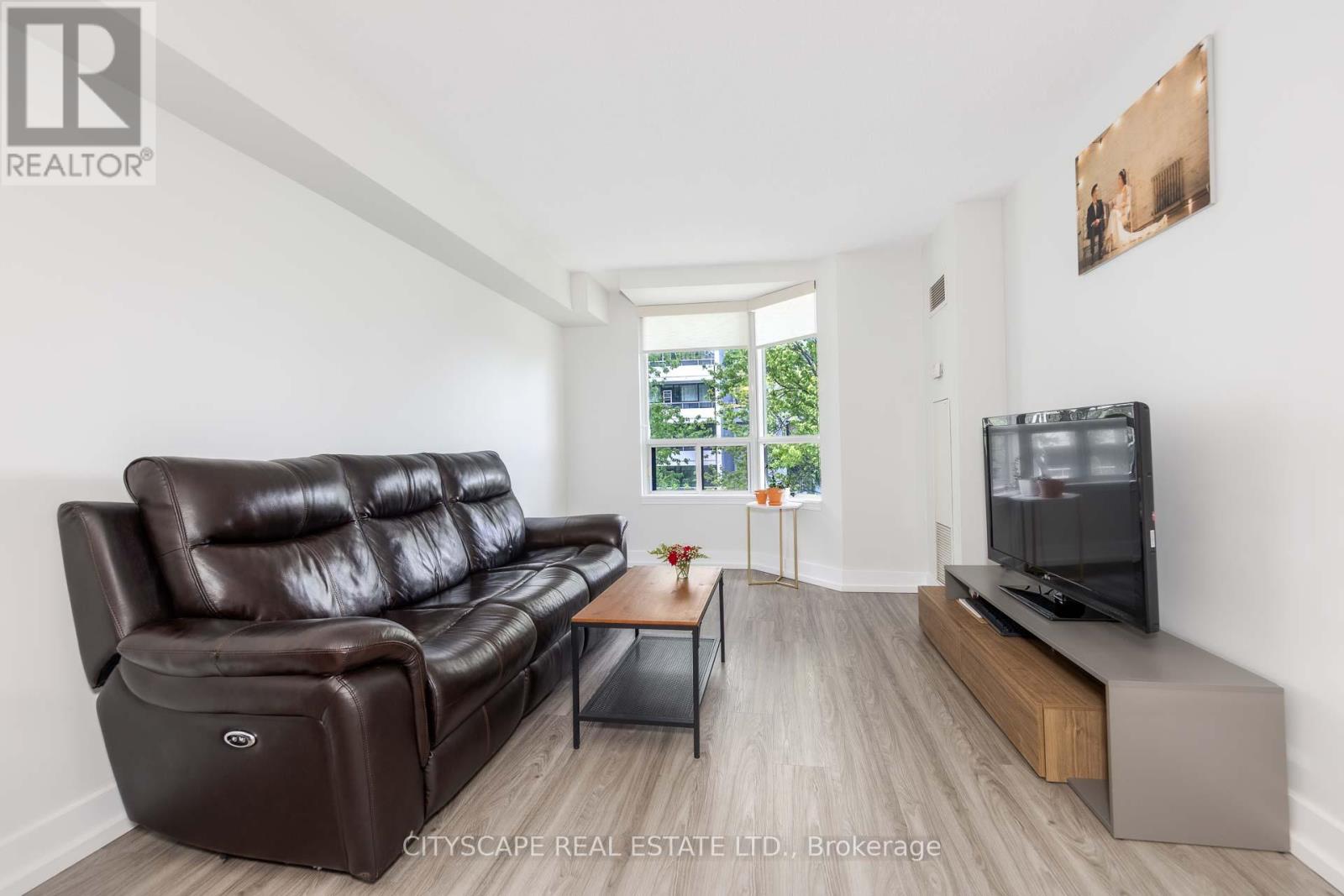 609 - 5940 Yonge Street Property Photo 14