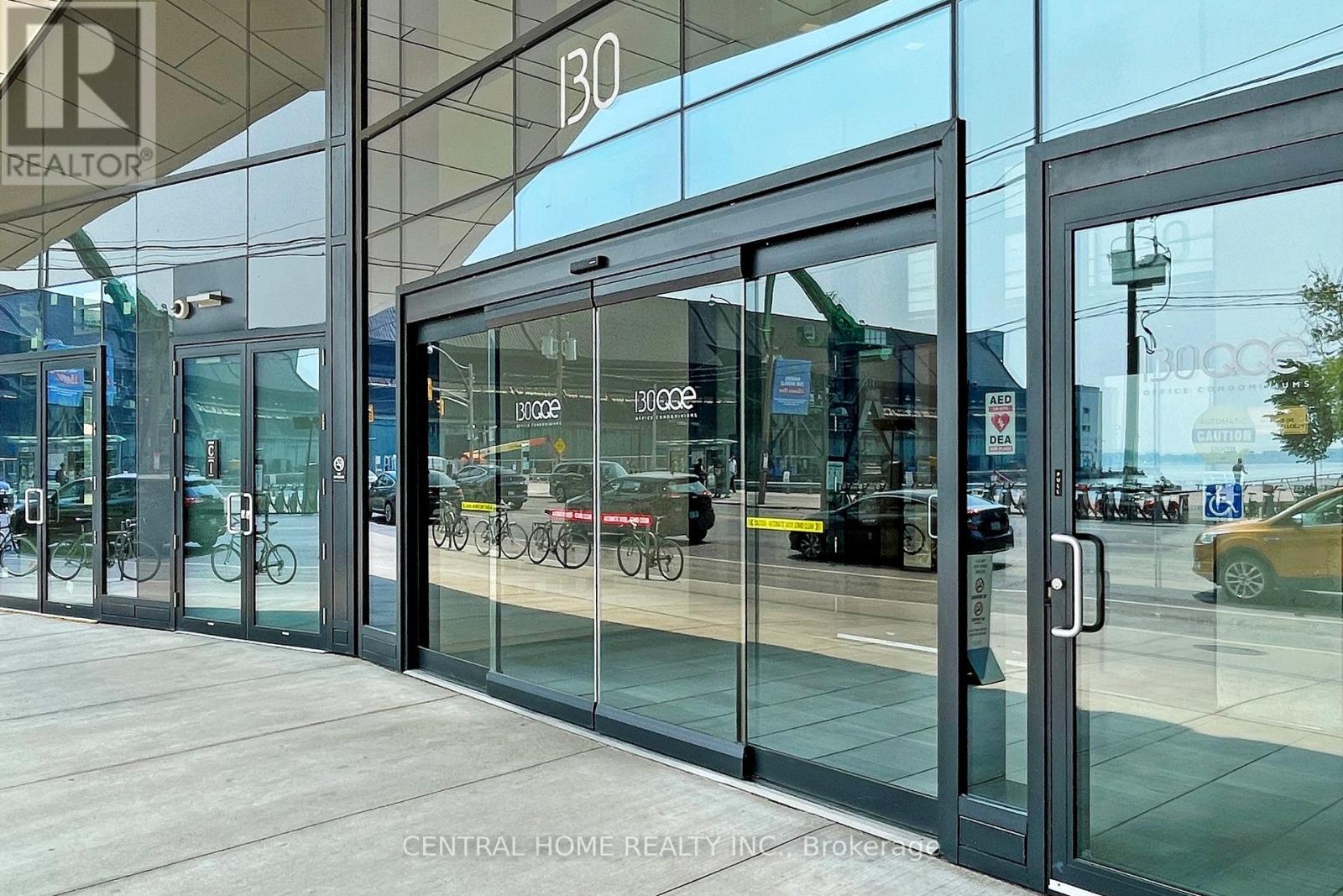 620 - 130 Queens Quay E Property Photo 9
