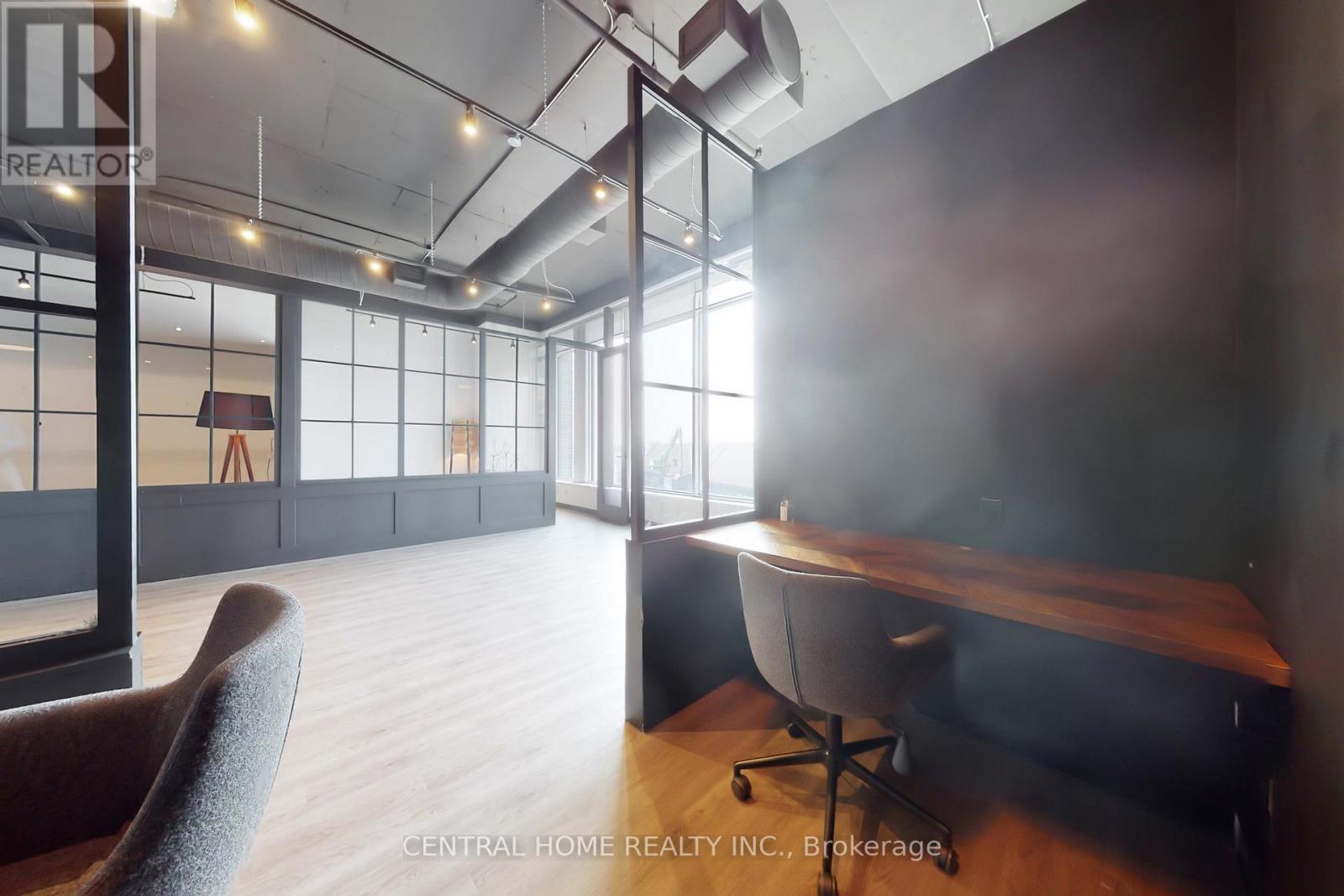620 - 130 Queens Quay E Property Photo 18