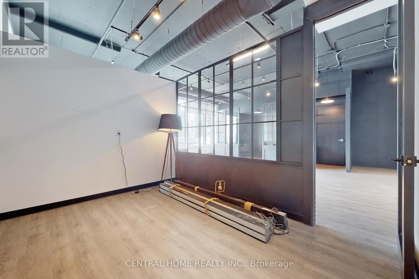 620 - 130 Queens Quay E Property Photo 26