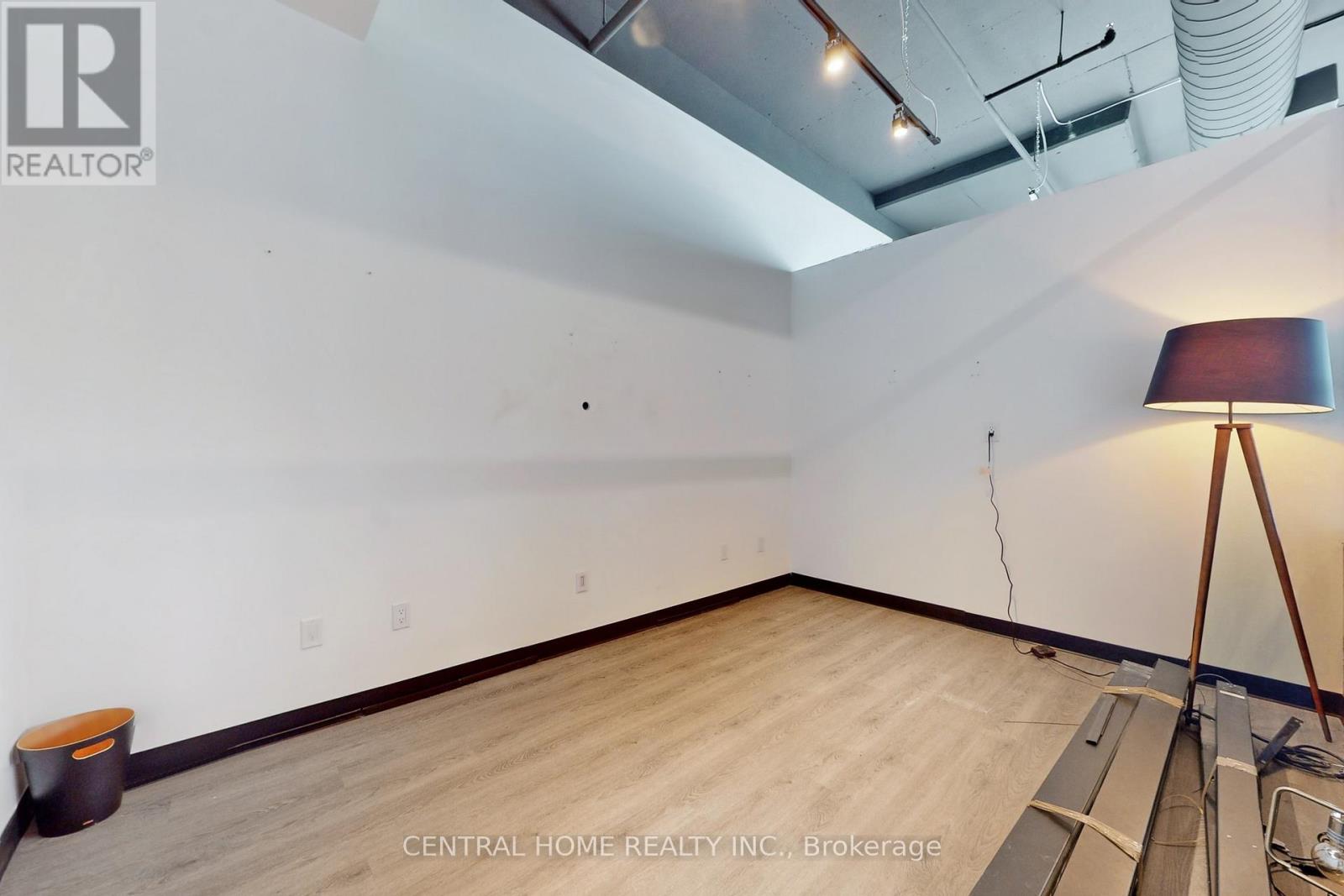620 - 130 Queens Quay E Property Photo 28
