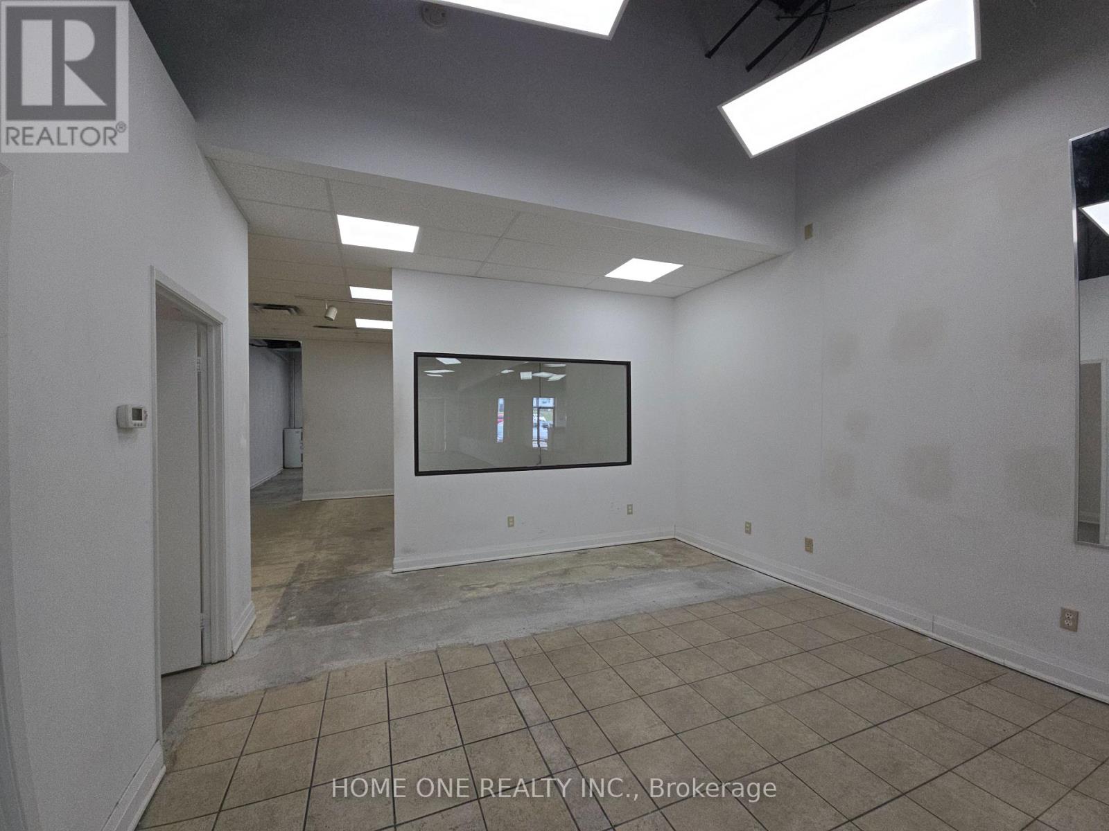3616 Victoria Park Avenue Property Photo 10