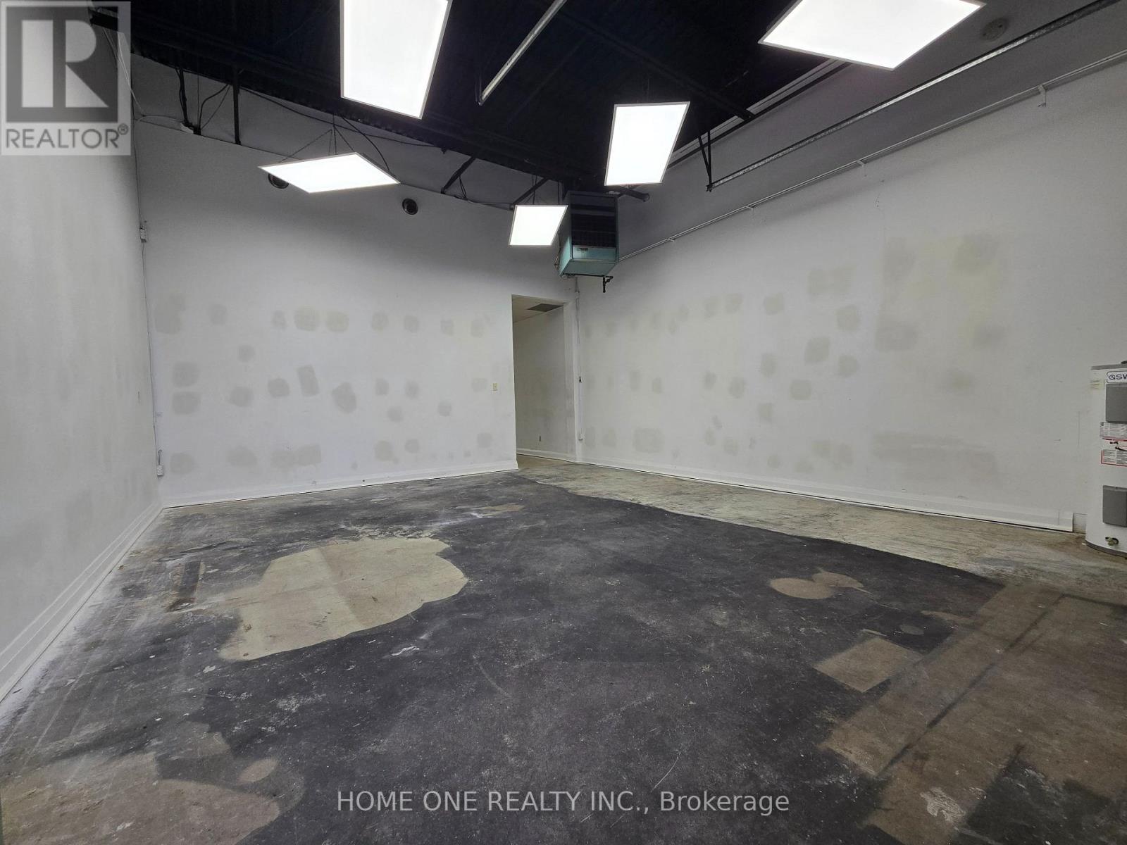 3616 Victoria Park Avenue Property Photo 11