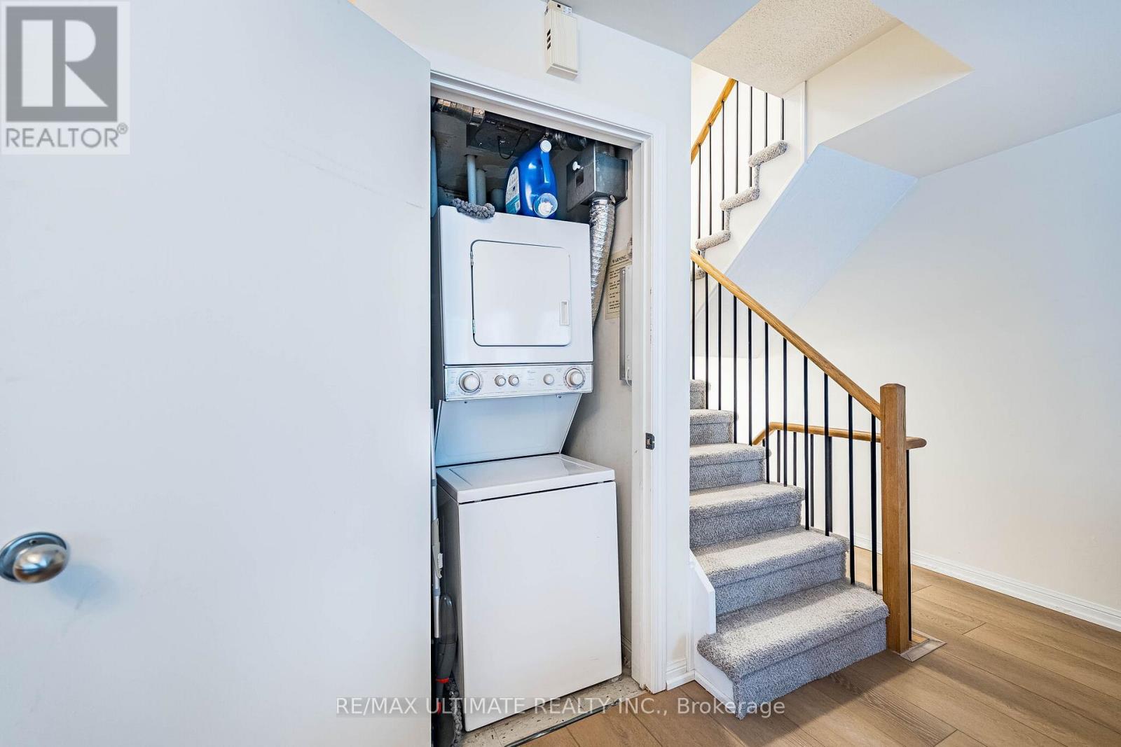 14 - 11 Niagara Street Property Photo 26