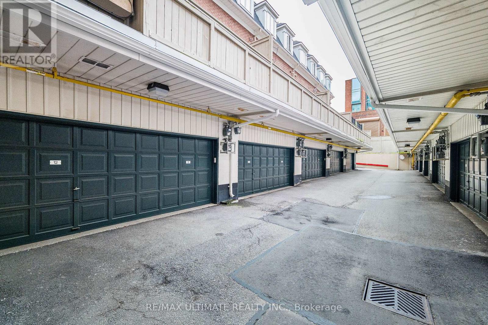 14 - 11 Niagara Street Property Photo 46