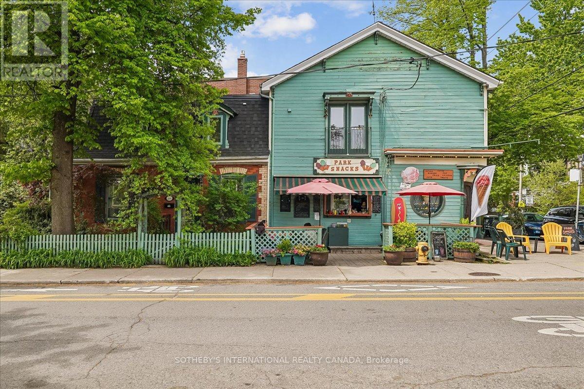 161 Winchester Street Property Photo 3