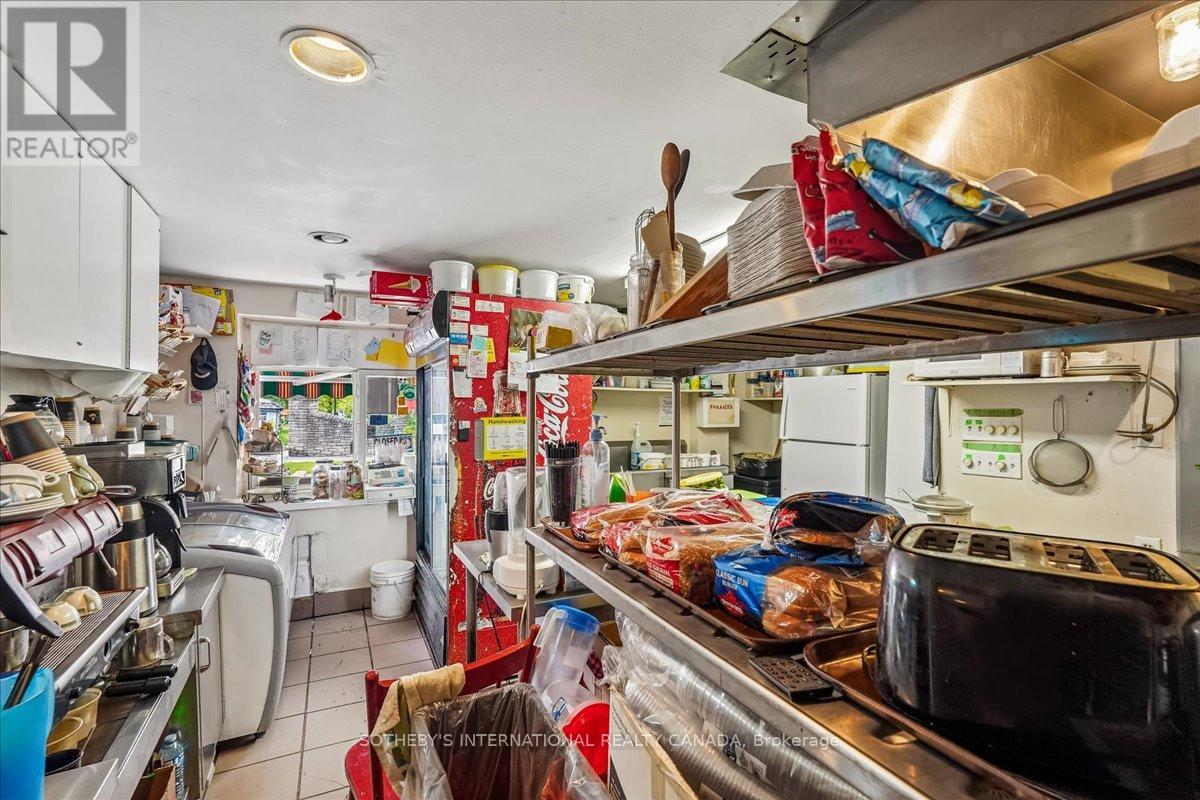 161 Winchester Street Property Photo 12