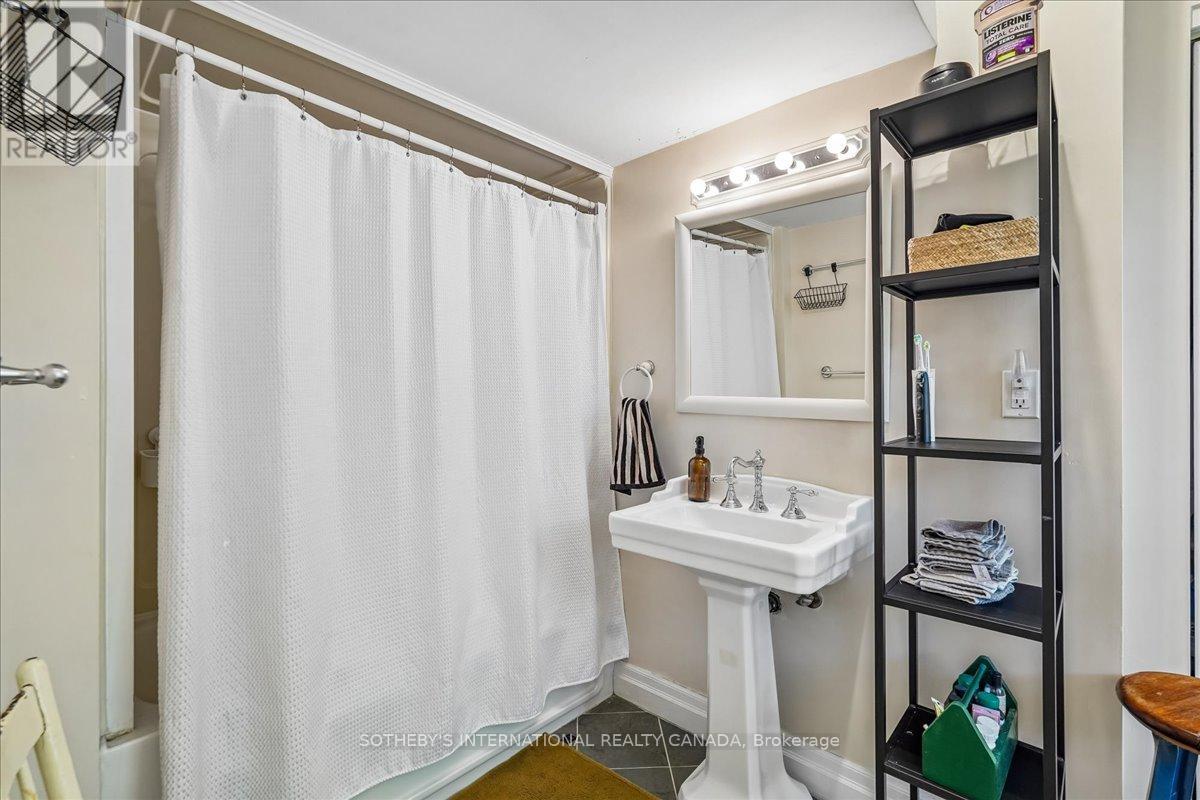 161 Winchester Street Property Photo 26