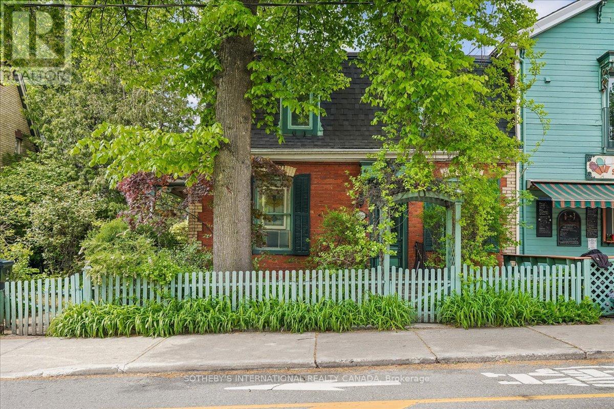 161 Winchester Street Property Photo 31