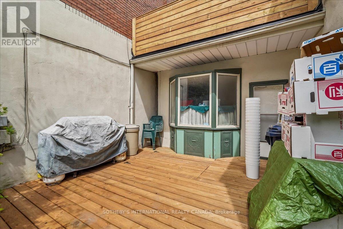 161 Winchester Street Property Photo 42