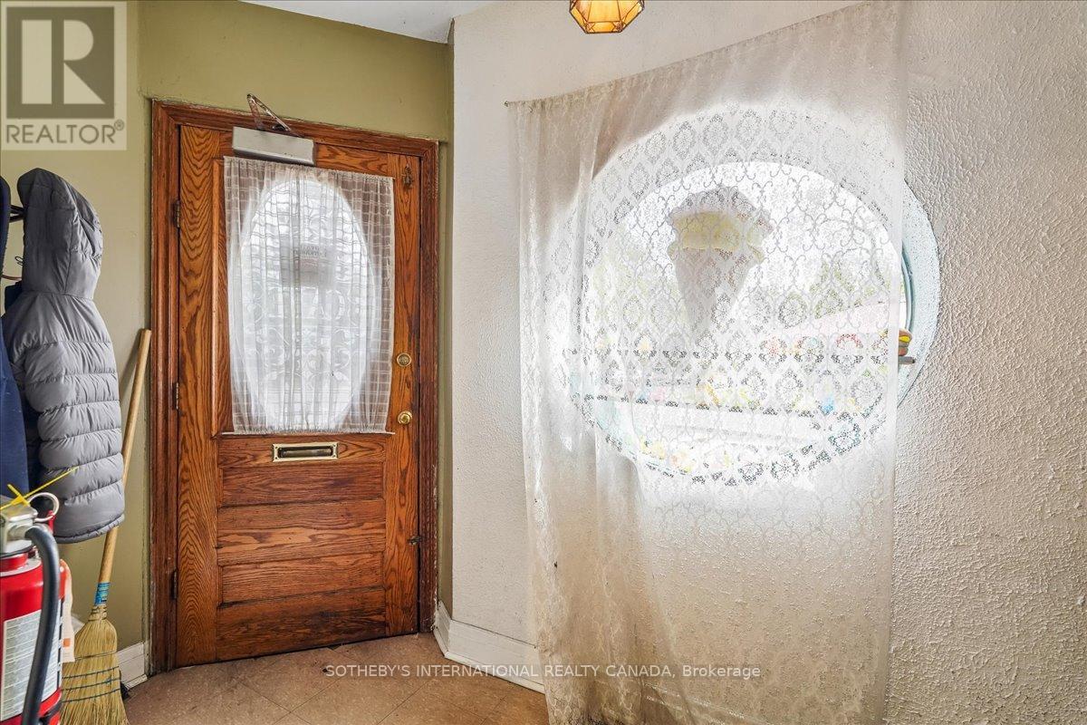 161 Winchester Street Property Photo 5