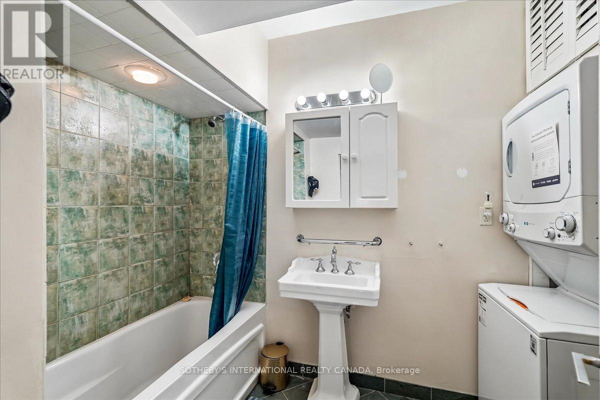 161 Winchester Street Property Photo 39