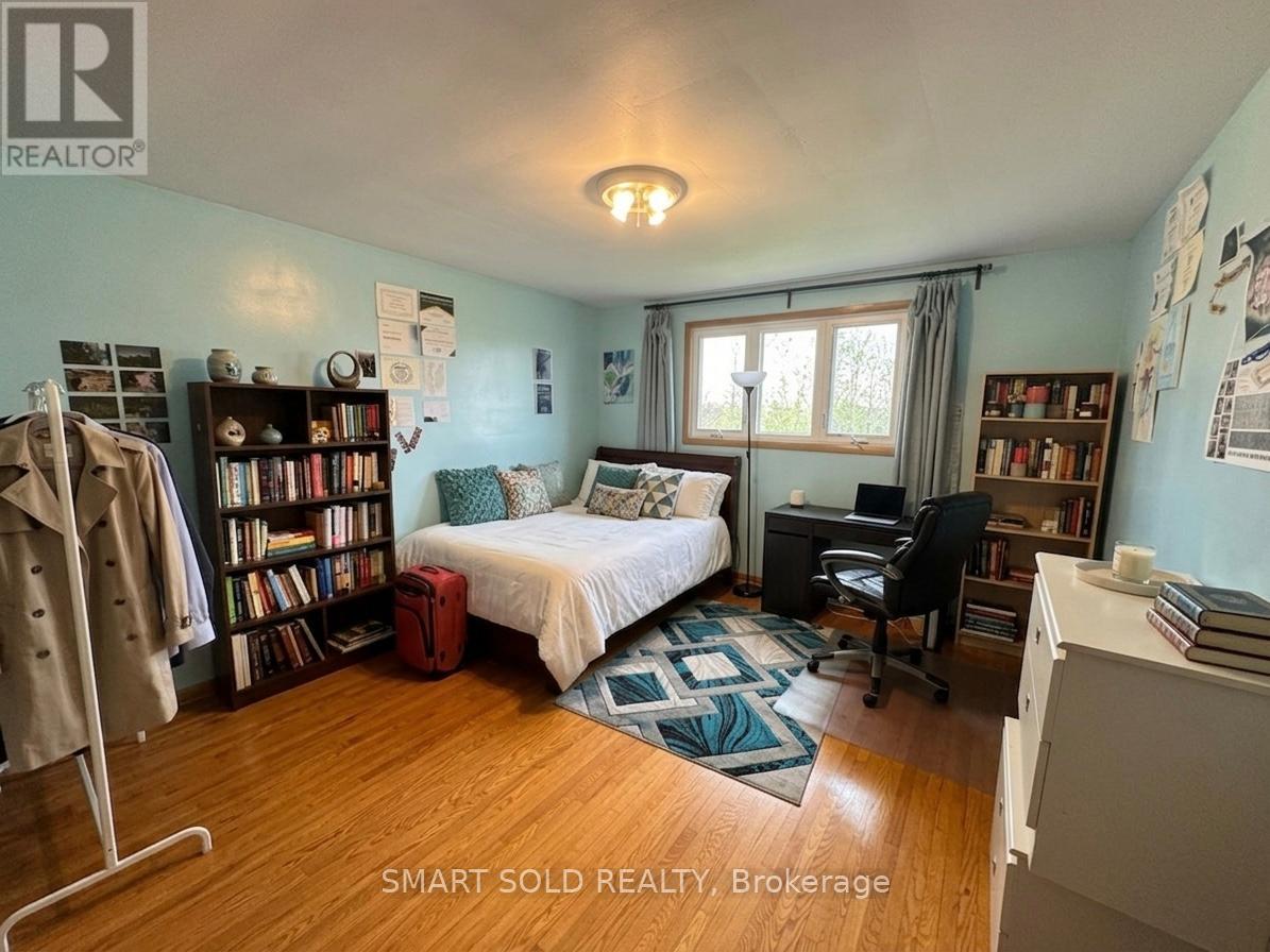243 Shawnee Circle Property Photo 7