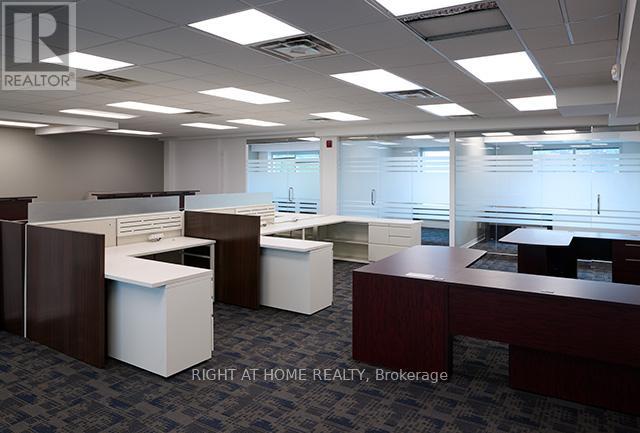 500 - 170 Sheppard Avenue E Property Photo 2