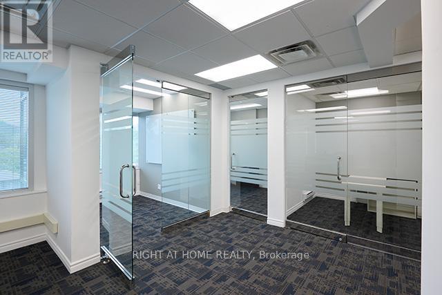 500 - 170 Sheppard Avenue E Property Photo 4