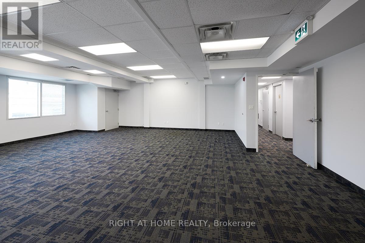 304 - 170 Sheppard Avenue E Property Photo 2