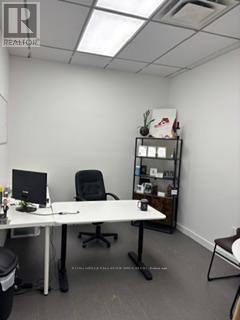 2764 Victoria Park Avenue Property Photo 8