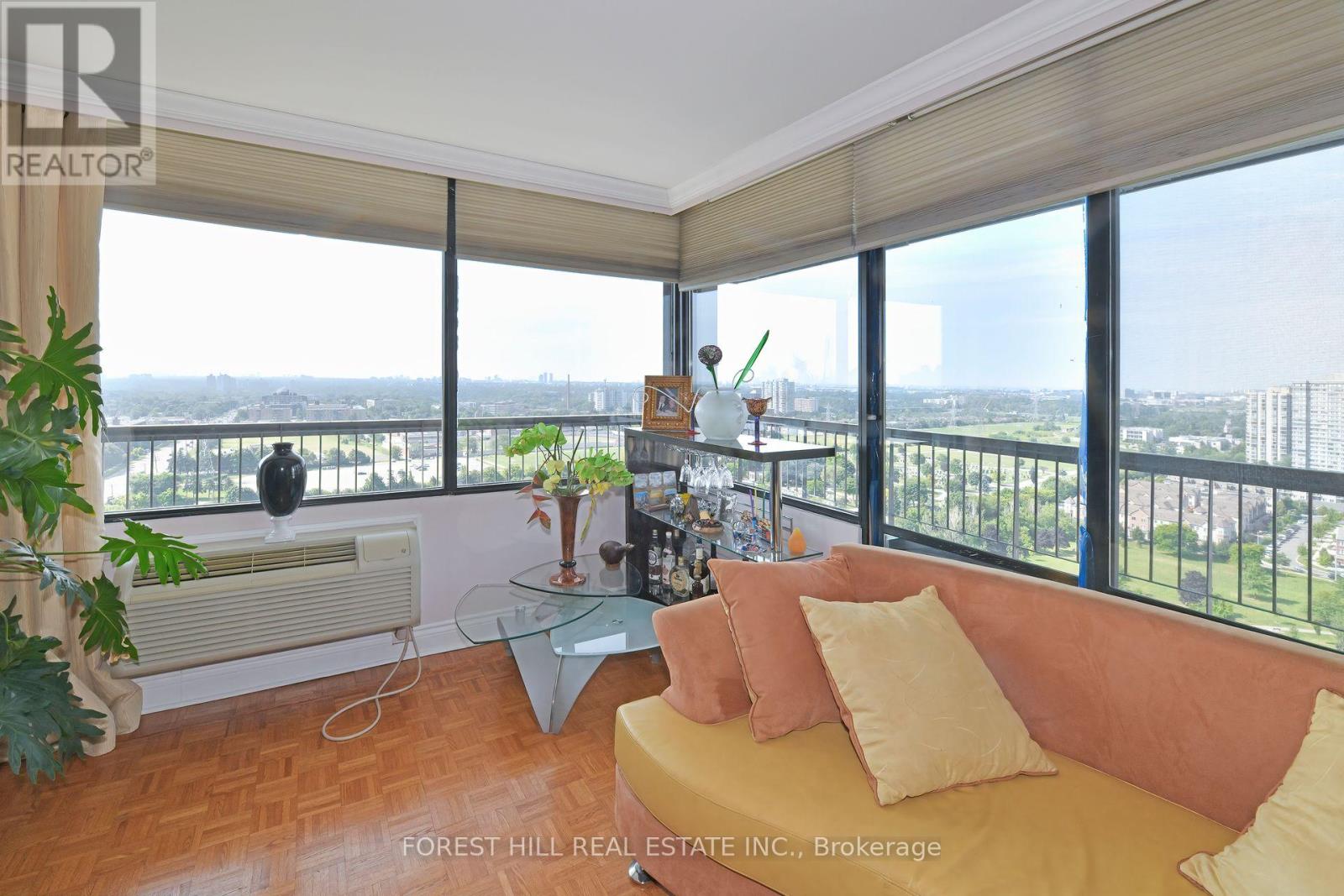 2404 - 135 Antibes Drive Property Photo 11