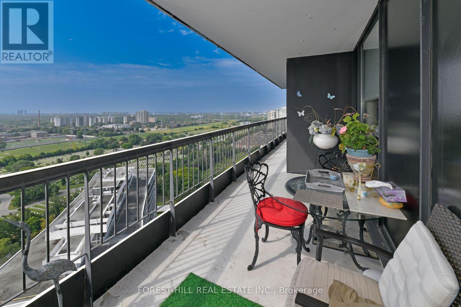 2404 - 135 Antibes Drive Property Photo 19