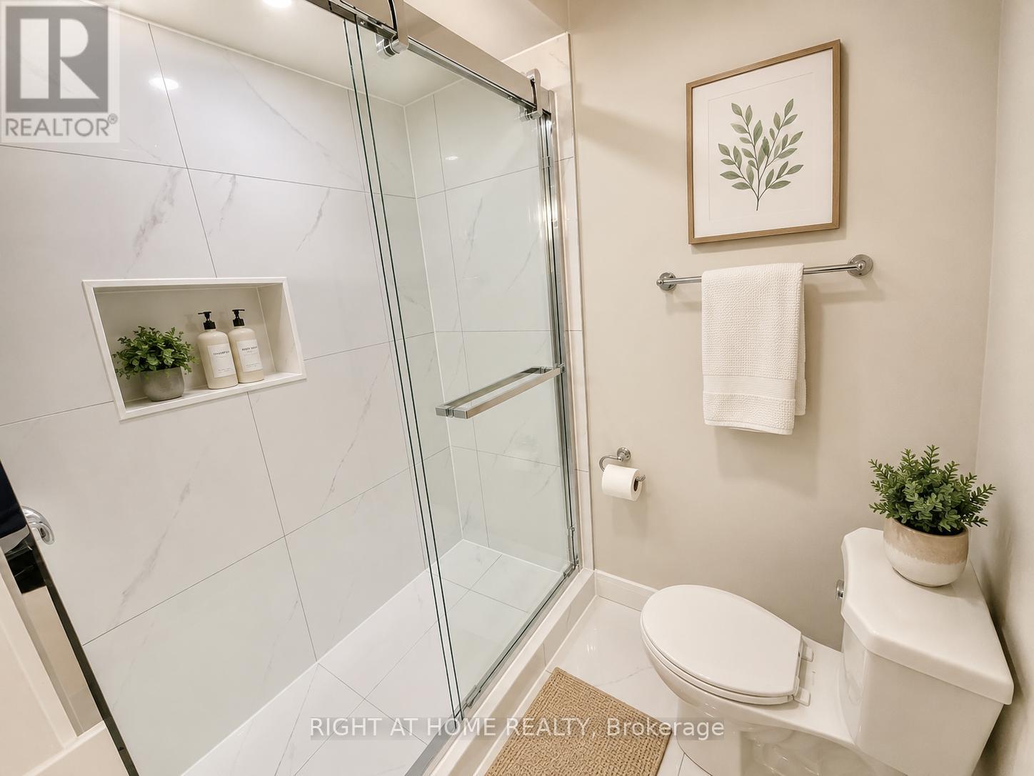 24 - 7 Vale Carse Way Property Photo 23