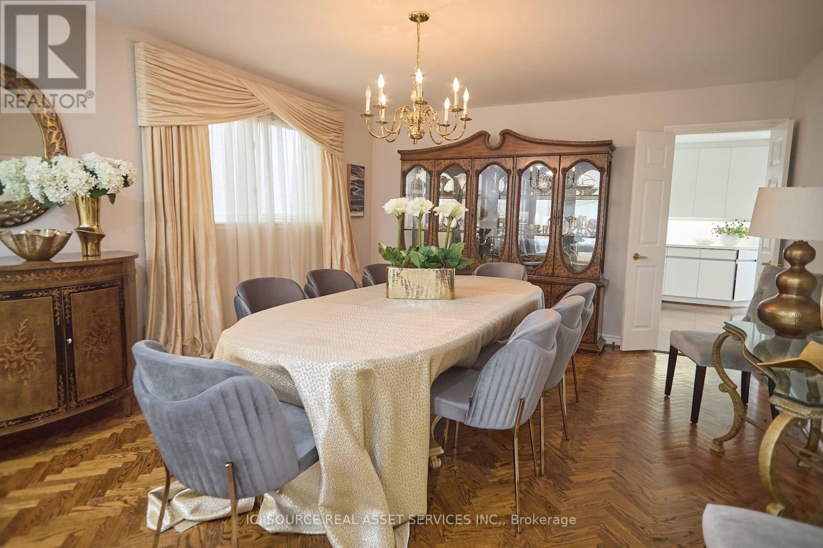 104 Almore Avenue Property Photo 4
