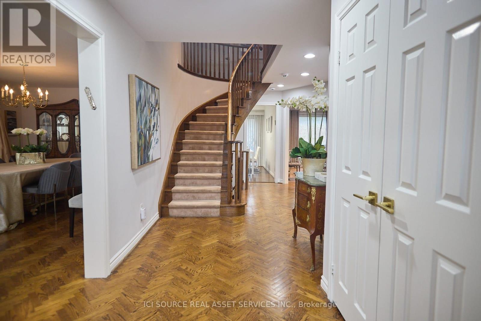 104 Almore Avenue Property Photo 26