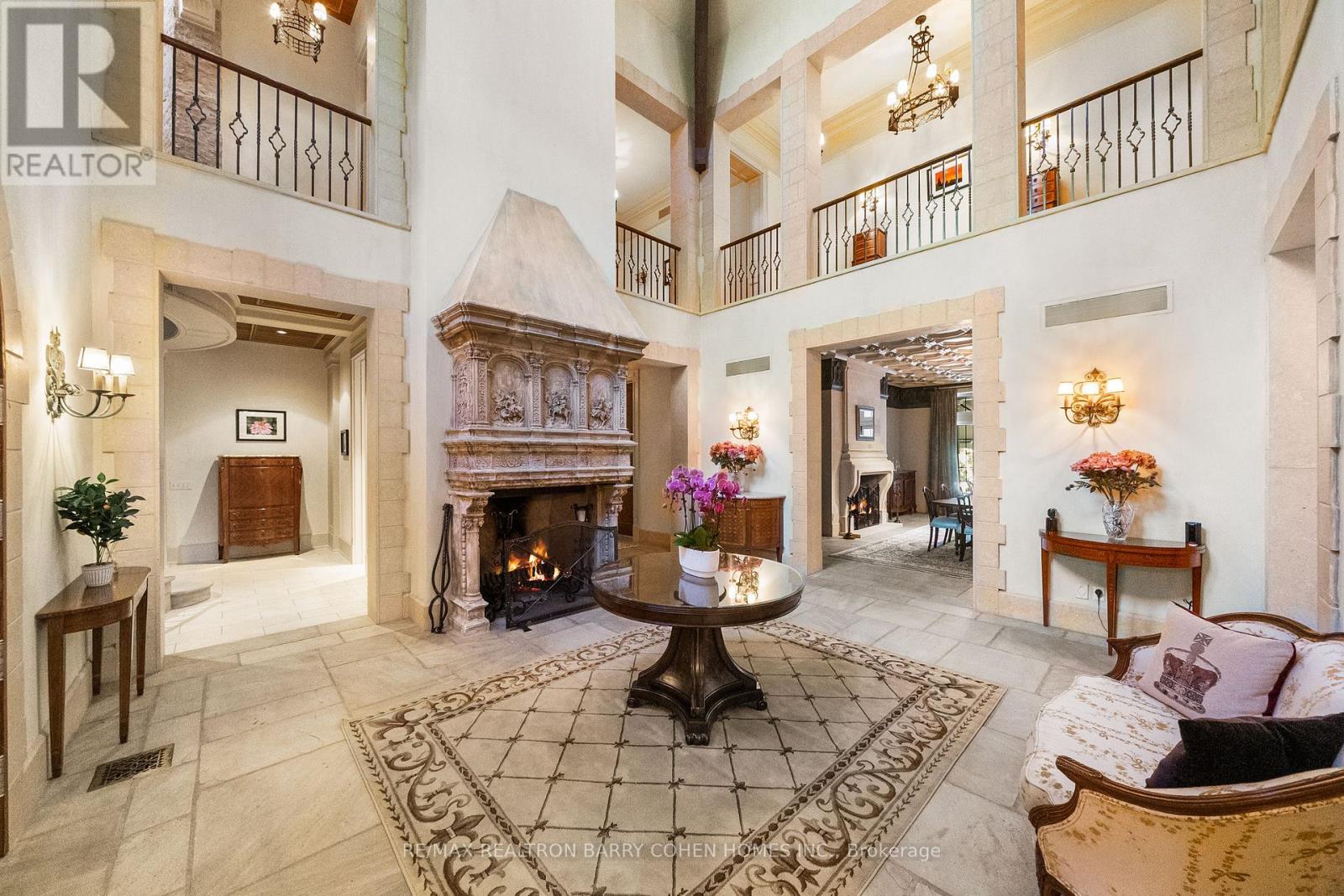 85 The Bridle Path Property Photo 6