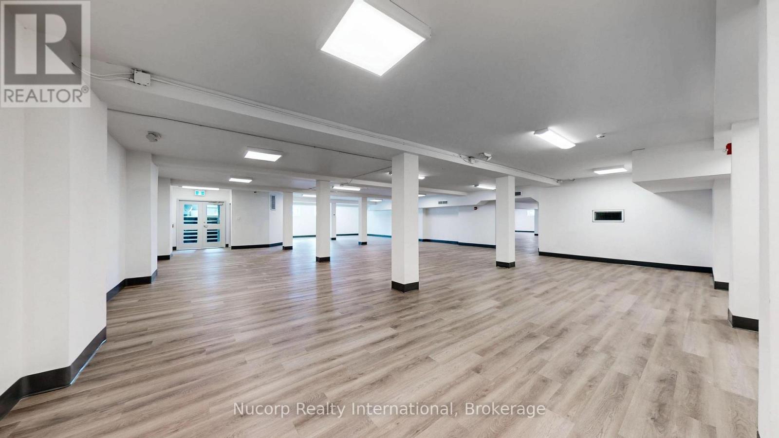 8 Eastern Avenue Property Photo 18