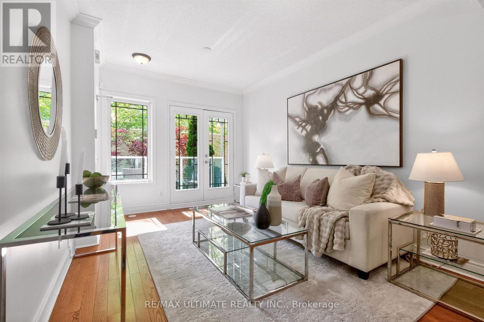 4 - 70 BYNG AVENUE
