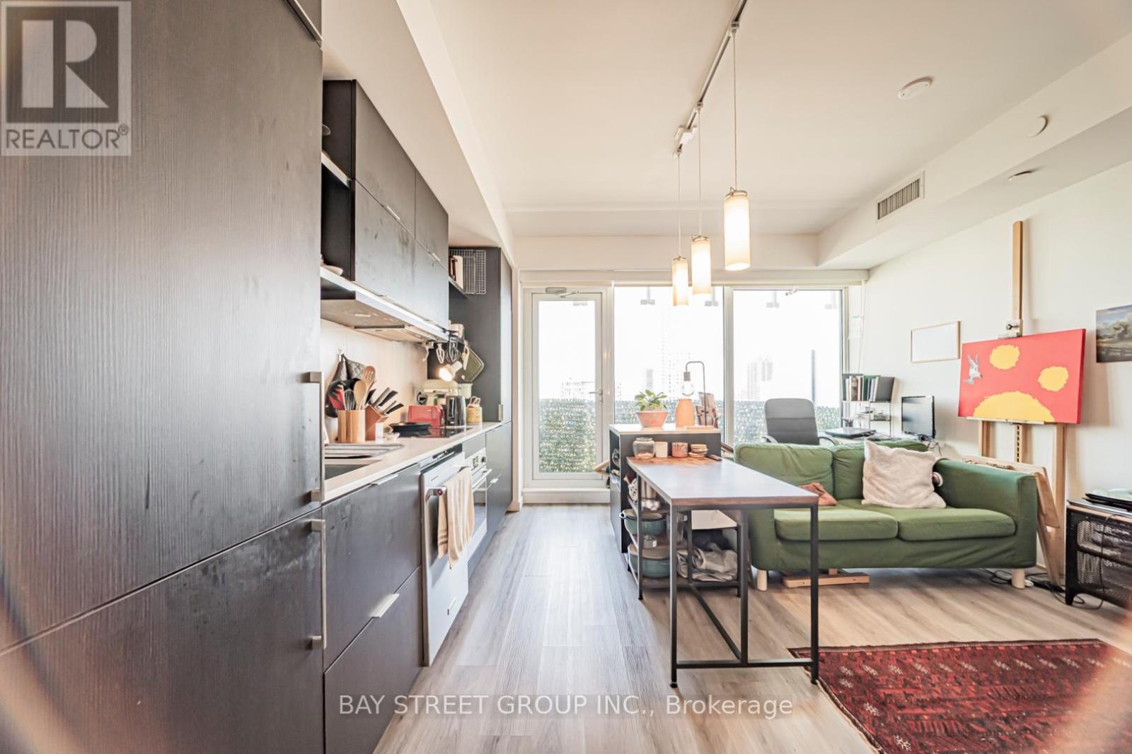 2204 - 197 Yonge Street Property Photo 1