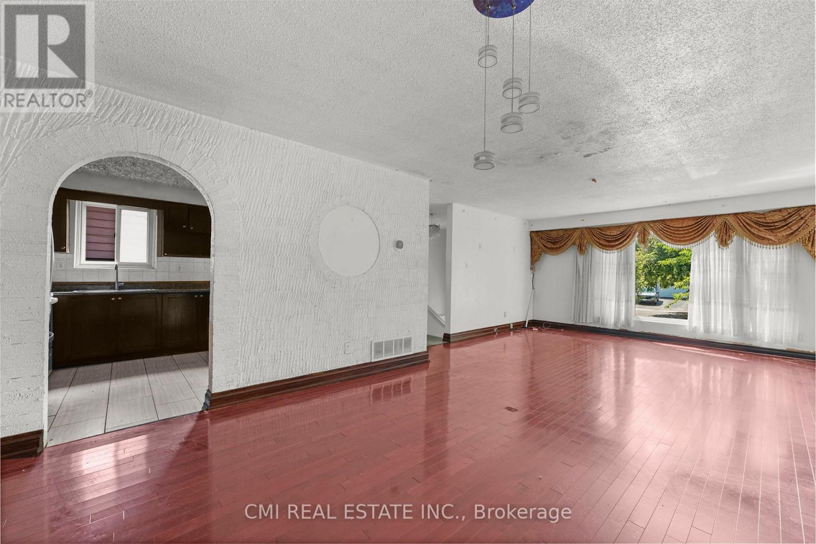 50 Apache Trail Property Photo 12